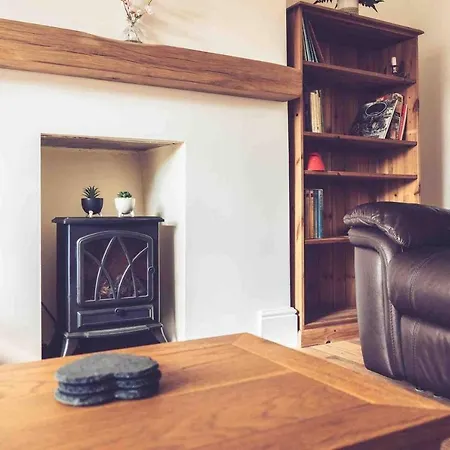 3-Bed Cottage-Plymouth-Dog Friendly-Sleeps7 Exterior foto
